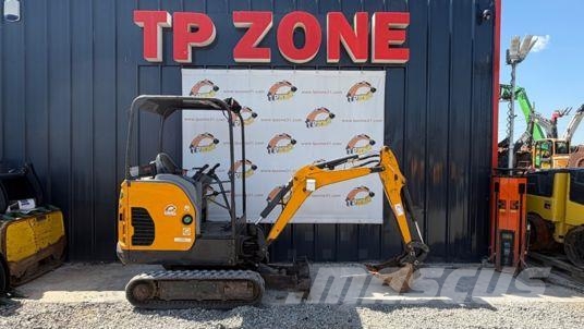 Bobcat E17 à 13 900 € HT Miniexcavadoras