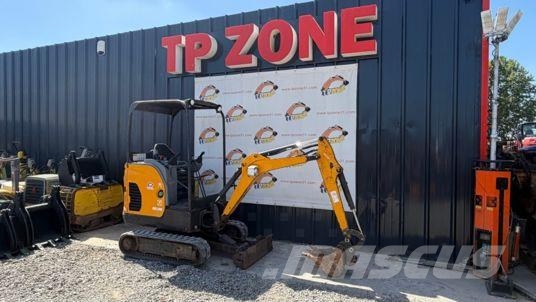 Bobcat E17 à 13 900 € HT Miniexcavadoras