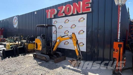 Bobcat E17 à 13 900 € HT Miniexcavadoras