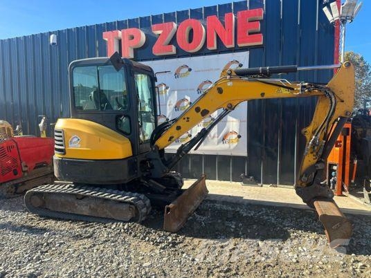 Bobcat E35 à 22 500€ HT Мини екскаватори < 7 т