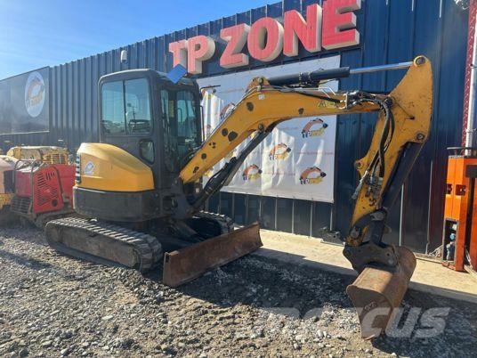 Bobcat E35 à 22 500€ HT Мини екскаватори < 7 т