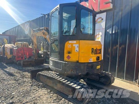 Bobcat E35 à 22 500€ HT Мини екскаватори < 7 т
