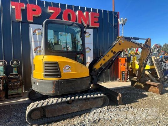 Bobcat E35 à 22 500€ HT Мини екскаватори < 7 т