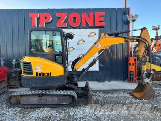 Bobcat E35 à 22 500 € HT Мини екскаватори < 7 т