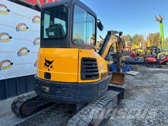 Bobcat E35 à 22 500 € HT Мини екскаватори < 7 т