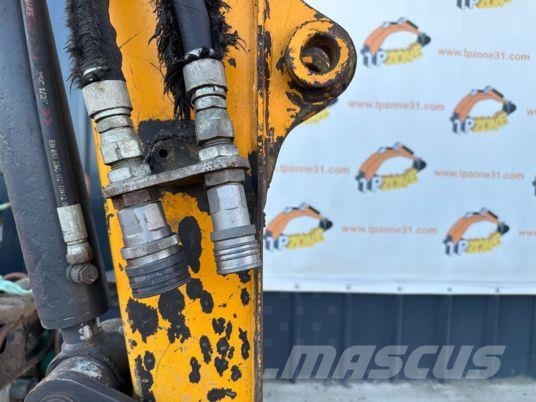 Bobcat E35 à 22 500 € HT Мини екскаватори < 7 т