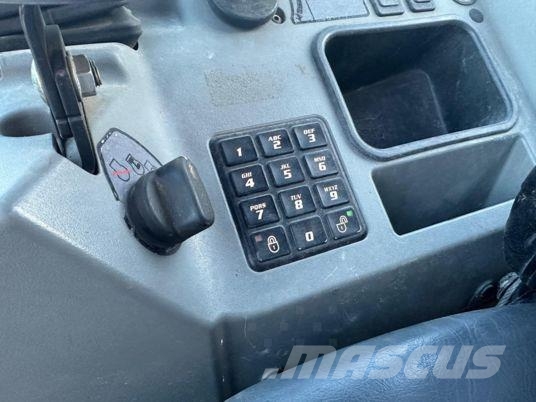 Bobcat E35 à 22 500 € HT Мини екскаватори < 7 т
