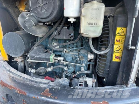 Bobcat E35 à 23 500 € HT Мини екскаватори < 7 т