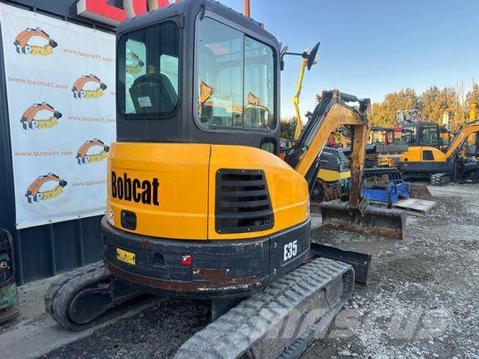 Bobcat E35 à 23 500 € HT Мини екскаватори < 7 т