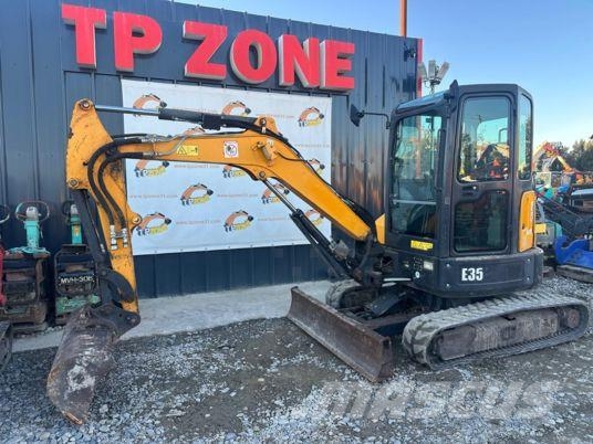 Bobcat E35 à 23 500 € HT Мини екскаватори < 7 т