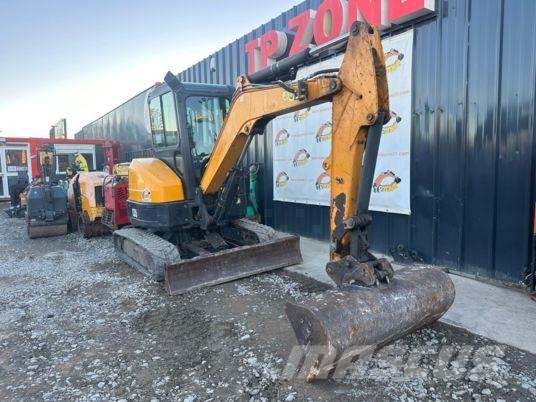 Bobcat E35 à 23 500 € HT Мини екскаватори < 7 т