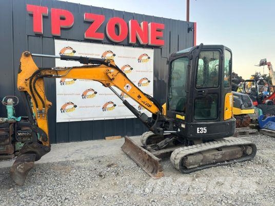 Bobcat E35 Cabine à 22500 € HT Mini ekskavatörler, 7 tona dek