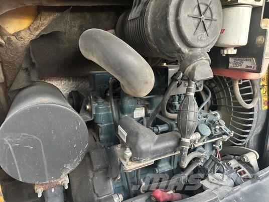 Bobcat E35 Cabine à 22500 € HT Mini ekskavatörler, 7 tona dek