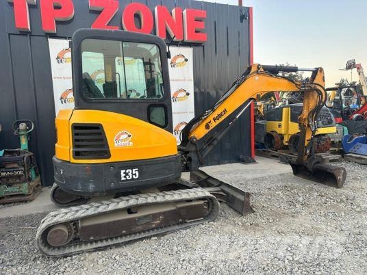 Bobcat E35 Cabine à 22500 € HT Mini ekskavatörler, 7 tona dek
