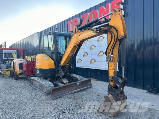 Bobcat E35 Cabine à 23500 € HT Mini ekskavatörler, 7 tona dek