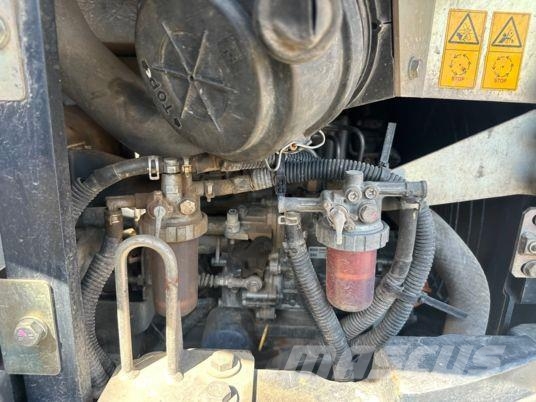 Hitachi ZX26U-5A CR à 19 900 € HT Miniexcavadoras