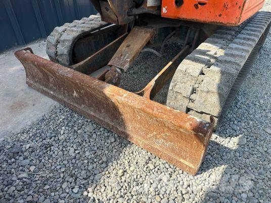 Hitachi ZX26U-5A CR à 19 900 € HT Miniexcavadoras