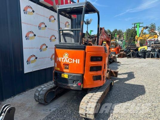 Hitachi ZX26U-5A CR à 19 900 € HT Miniexcavadoras