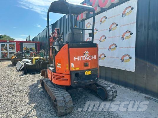 Hitachi ZX26U-5A CR à 19 900 € HT Miniexcavadoras