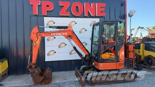 Hitachi ZX26U-5A CR Cabine à 22 500 € HT حفارات صغيرة أقل من 7 طن (حفارات صغيرة)