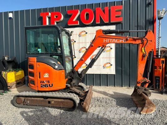 Hitachi ZX26U-5A CR Cabine à 22 900 € HT Miniexcavadoras