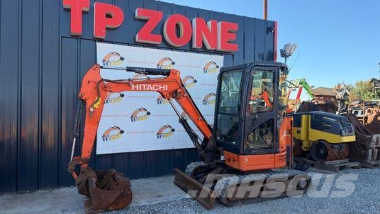 Hitachi ZX26U-5A CR Cabine à 22 500 € HT حفارات صغيرة أقل من 7 طن (حفارات صغيرة)