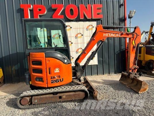 Hitachi ZX26U-5A CR Cabine à 22 900 € HT Miniexcavadoras
