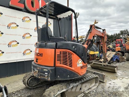 Hitachi ZX29U-3 Balancier long à 18 500 € HT Εκσκαφάκι (διαβολάκι) < 7t