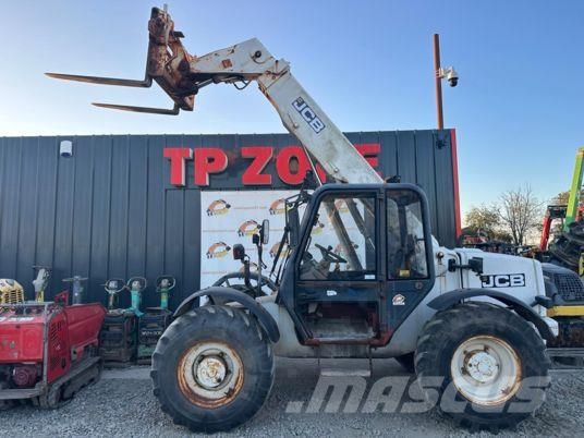 JCB 528-70 à 18 500 € HT Chariot télescopique
