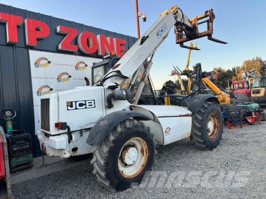 JCB 528-70 à 18 500 € HT Chariot télescopique
