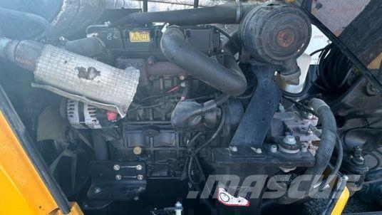 JCB 55Z-1 POWERTILT à 25 900 € HT Mini rýpadla < 7t