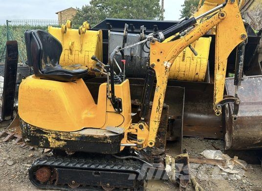 JCB 8008 CTS à 5900€ HT Miniekskavaatorid < 7 t