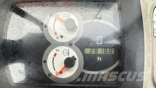 Komatsu PC26MR-3 à 21 500 € HT Miniescavadeiras < 7t (Mini escavadeiras)