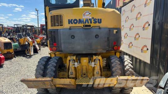 Komatsu PW98MR-8 à 39 900 € HT Колісні екскаватори