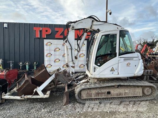 Mecalac 714MC à 29 900 € HT Excavadoras sobre orugas