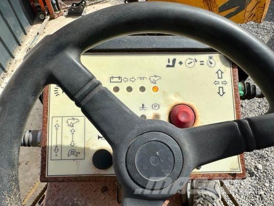 Mecalac TA2SH Girabenne à 13 500 € HT عربات نقل قلابة للمواقع