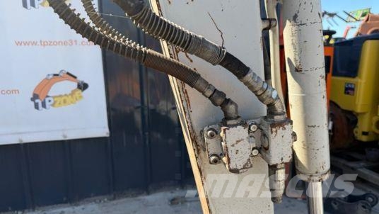 Takeuchi TB225 Voies Variables à 23 900 € HT Miniescavatori