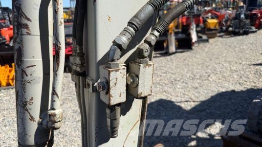 Takeuchi TB225 Voies Variables à 23 900 € HT Miniescavatori