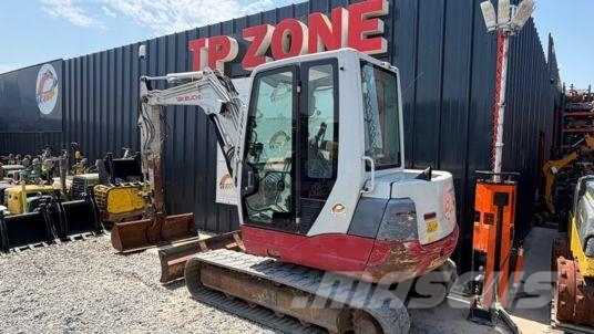 Takeuchi TB250 Clim à 27 900 € HT Міні-екскаватори < 7т
