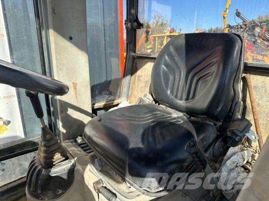 Venieri Case 421B à 13 500 € HT Фронтальные погрузчики