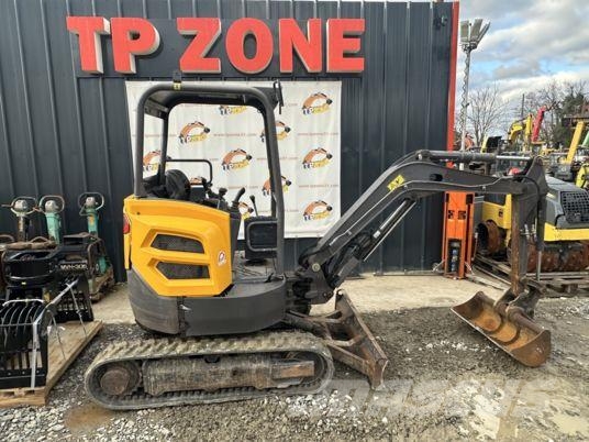 Volvo ECR25D à 22 500 € HT Mini pelle < 7t