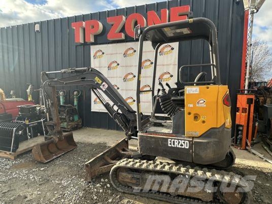 Volvo ECR25D à 22 500 € HT Mini pelle < 7t