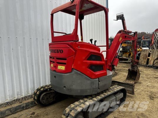 Volvo ECR25D Canopy Mini pelle < 7t