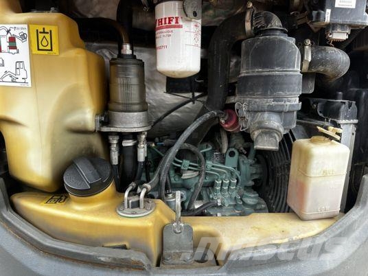 Volvo ECR25D Canopy Mini pelle < 7t