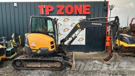 Volvo ECR50 D à 31900 euros HT Mini pelle < 7t