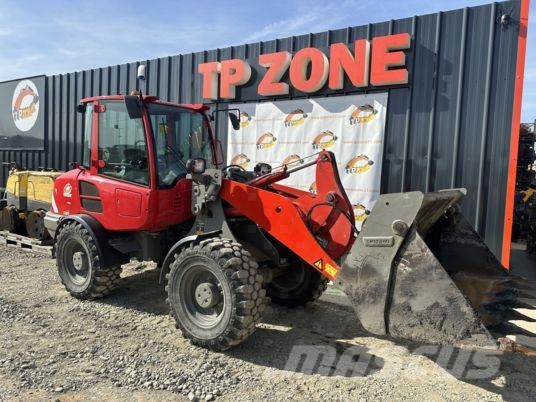 Volvo L28F à 39500 Euros HT 轮式装载机