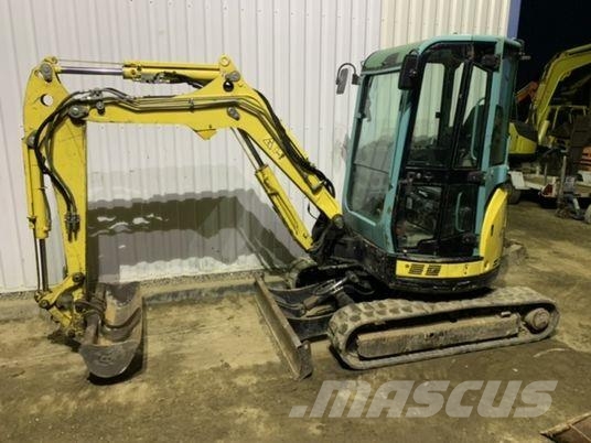Yanmar VIO33-U Cabine حفارات صغيرة أقل من 7 طن (حفارات صغيرة)