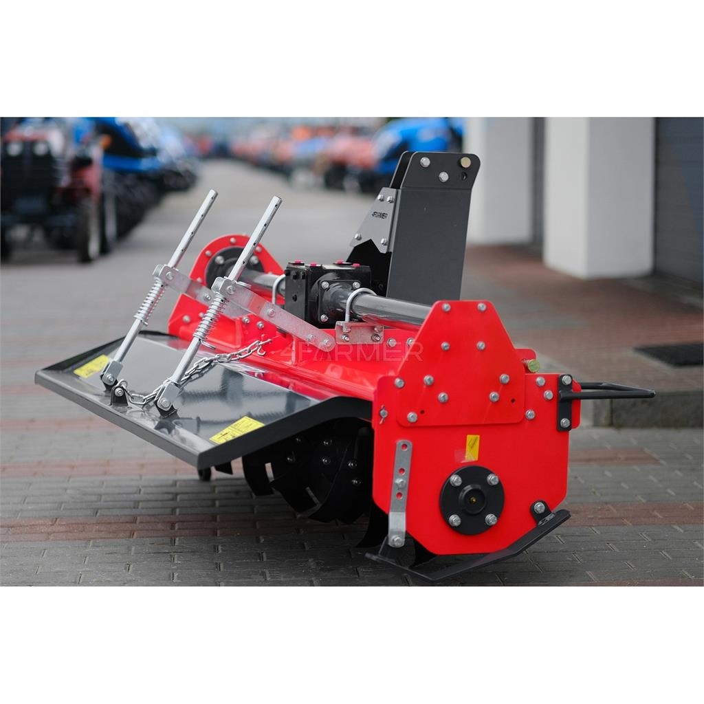 4Farmer Glebogryzarka ciężka TMK 150 4FARMER - czerwona Herse rotative, rotavator