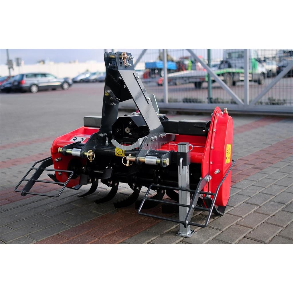 4Farmer Glebogryzarka lekka z przesuwem TL 95 (SK) 4FARMER 動力耙和旋轉式耕耘機