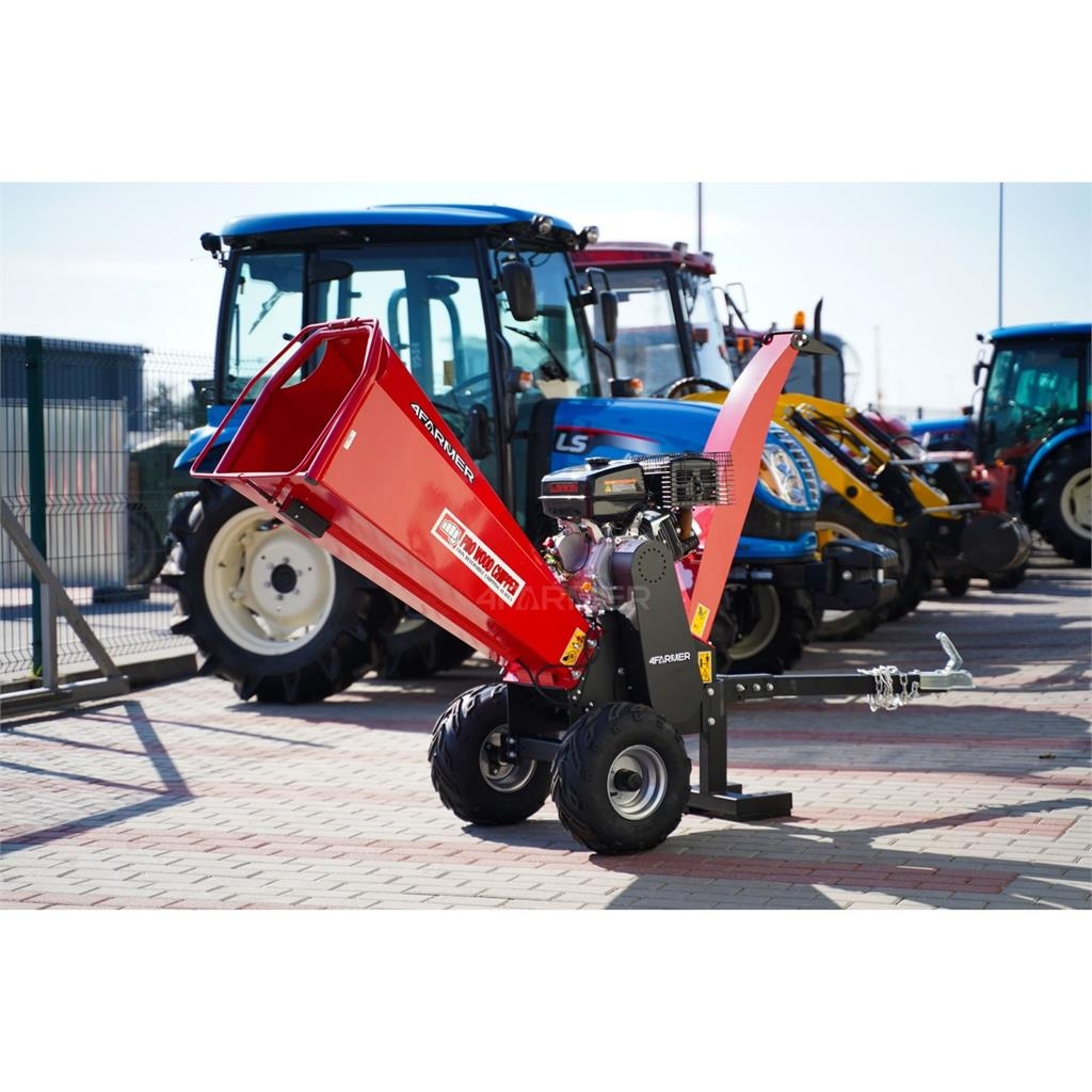 4Farmer Rębak spalinowy tarczowy DR-CS-15HP 4FARMER - 15KM Otra maquinaria agrícola